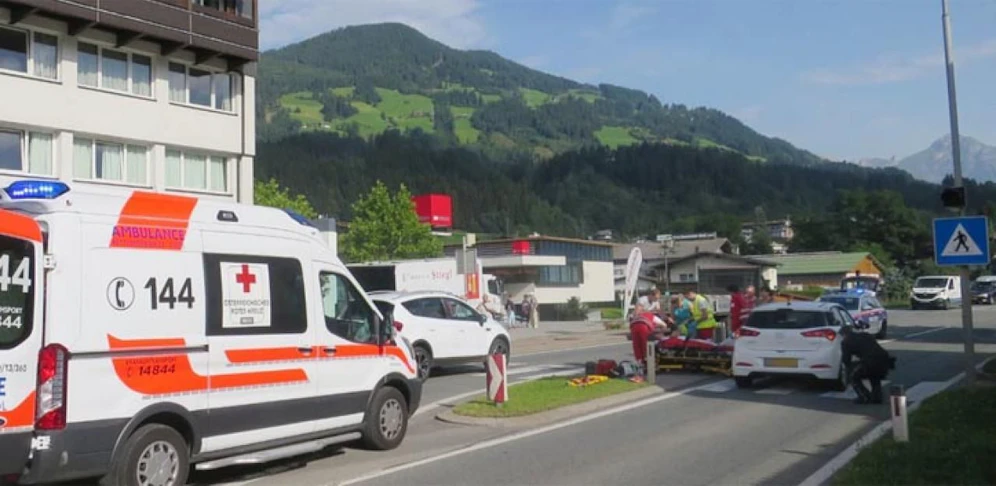 Der 52-Jährige wurde am Zebrastreifen von einem Auto angefahren