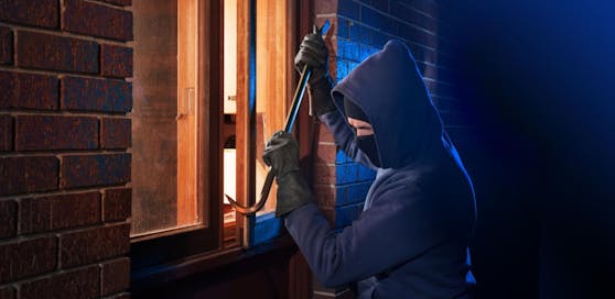 Die Hausbesitzer sperrten den Einbrecher im Keller ein