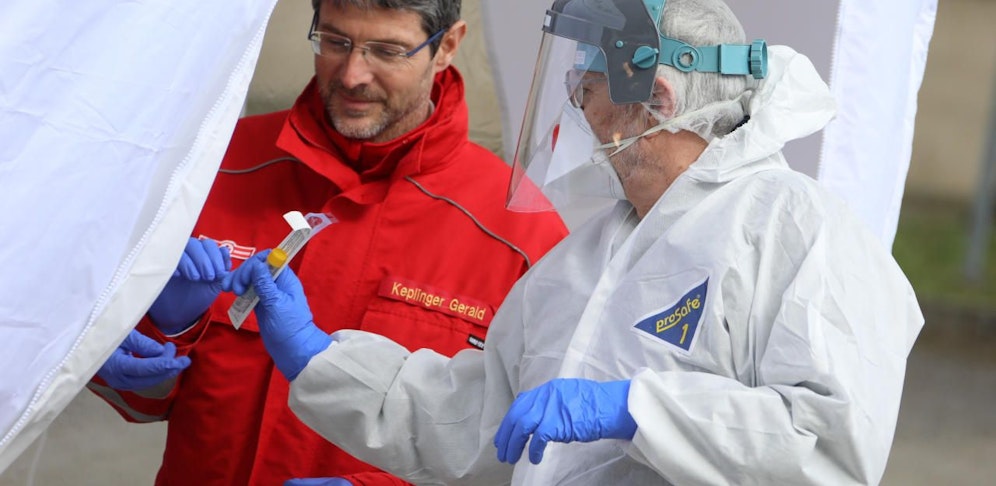 Test-Drive-in Aschach/Donau: Aktuell sind in OÖ noch gut 300 Landsleute infiziert.