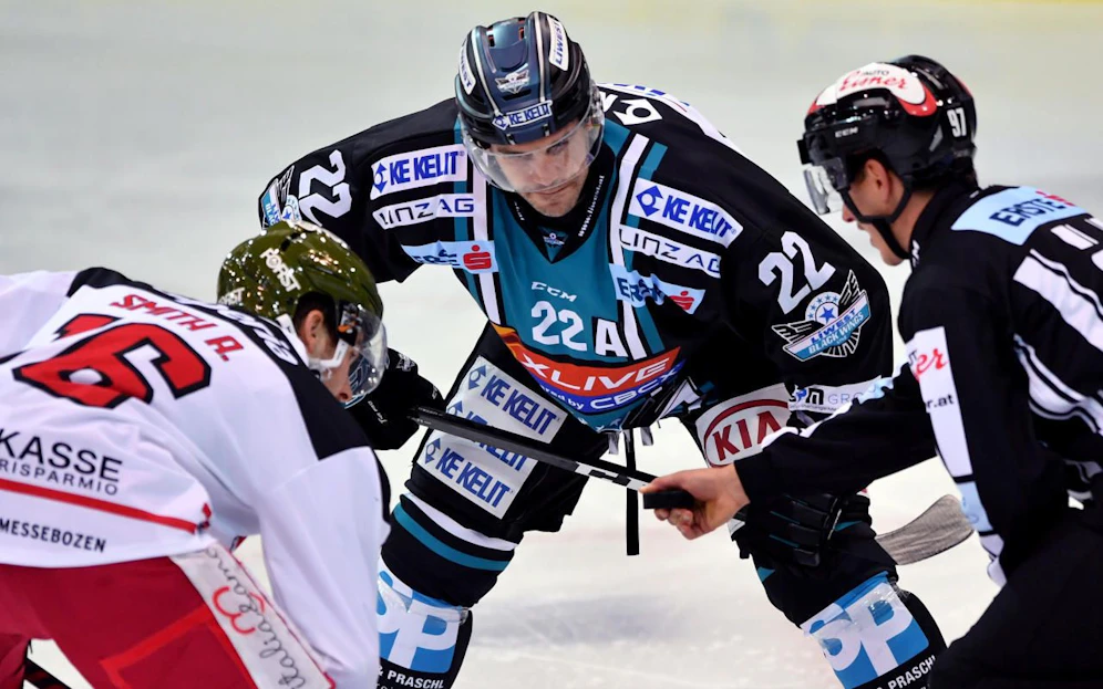 Black Wings-Star Dowell wurde für fünf Partien gesperrt.