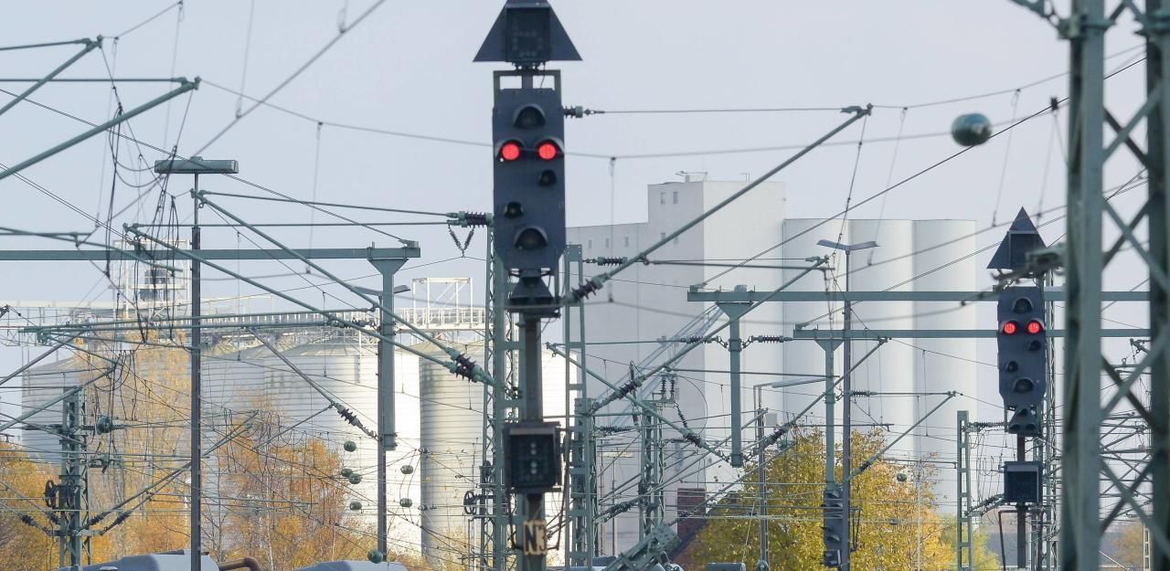 Heute.at - Steirer (28) bei Arbeiten am Bahnhof getötet