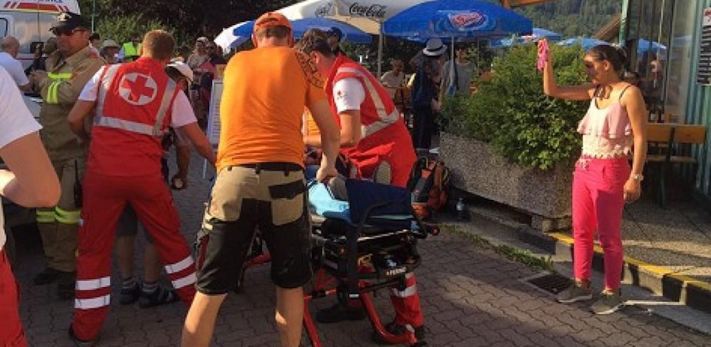 Zahlreiche Personen kämpften mit Kreislaufproblemen.