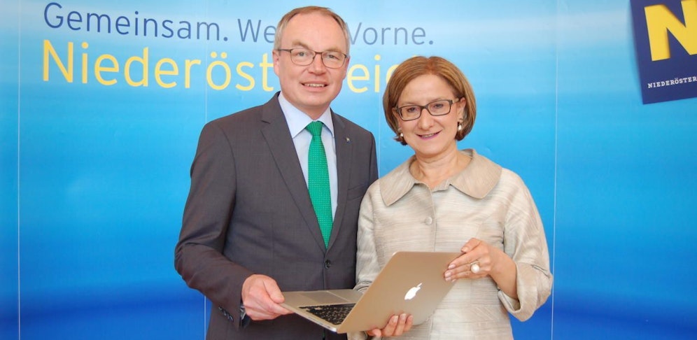 Stephan Pernkopf und Johanna Mikl-Leitner stellten ein neues Programm zur Ortskernbelebung vor.
