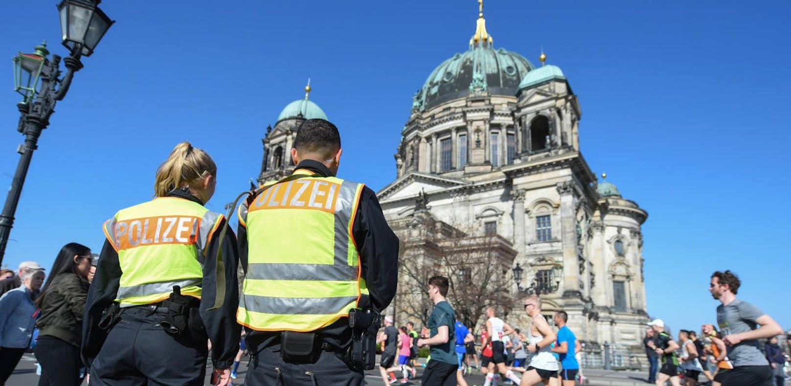 Der Berliner Halbmarathon begeisterte am Sonntag (8. April) Tausende Menschen in der deutschen Hauptstadt.