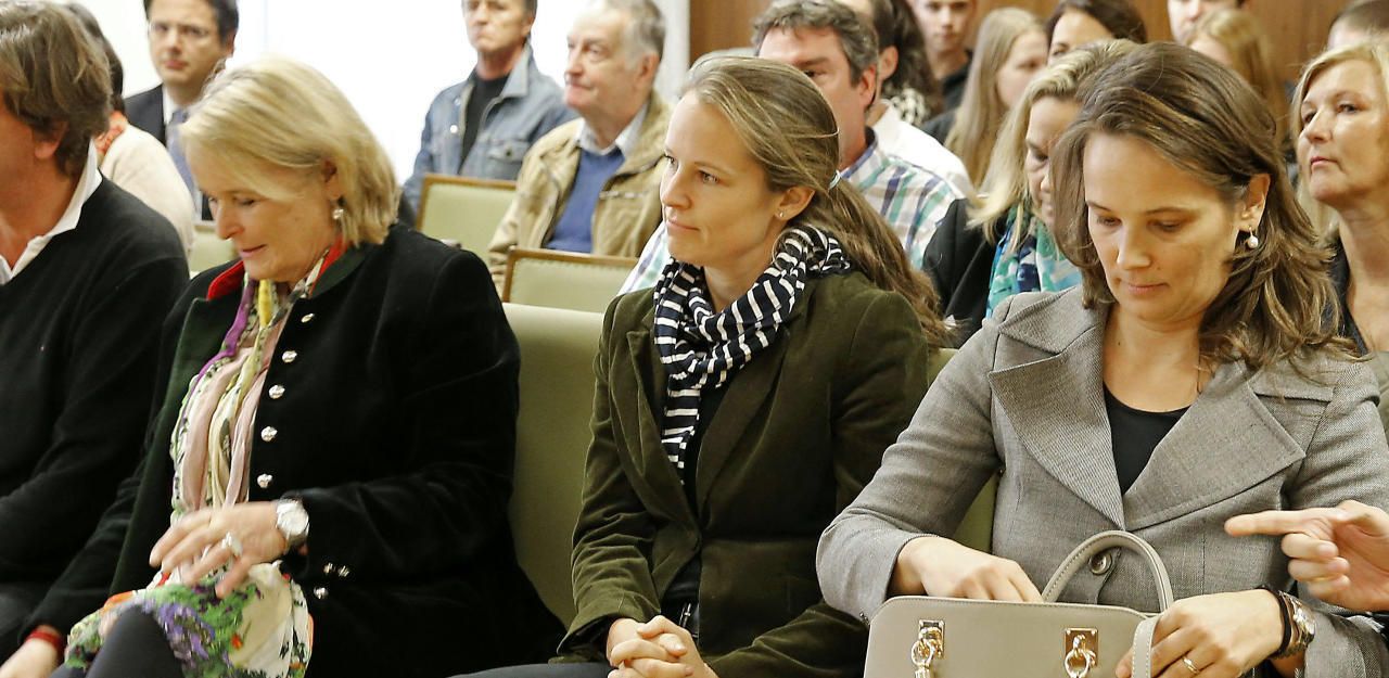 Heute.at - Haider-Witwe und Töchter müssen vor Gericht