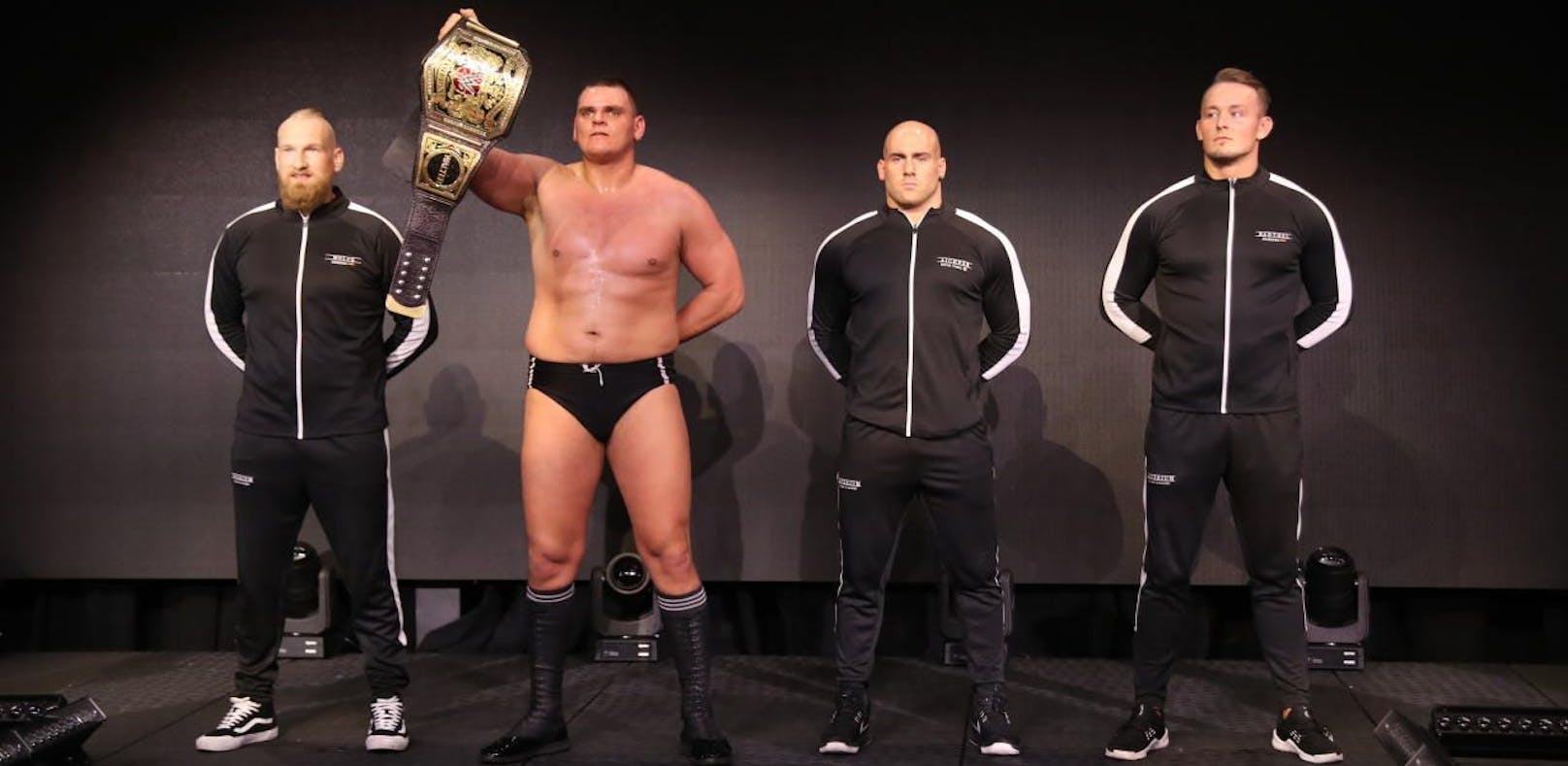 WALTER und seine Imperium-Kollegen treten in Wien an (Foto by WWE)