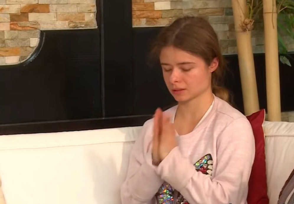 Esoterik-Star Christina von Dreien glaubt, dass 5G unsere Gedanken manipuliert.