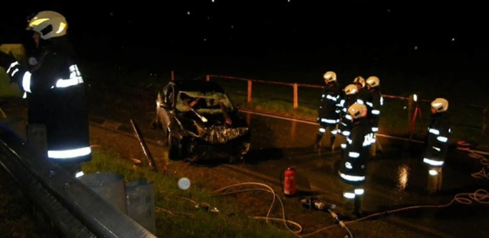 Der Autofahrer verstarb noch an der Unfallstelle