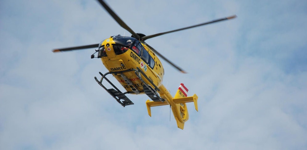 Der "Christophorus 3" musste die Frau ins UKH Meidling fliegen.