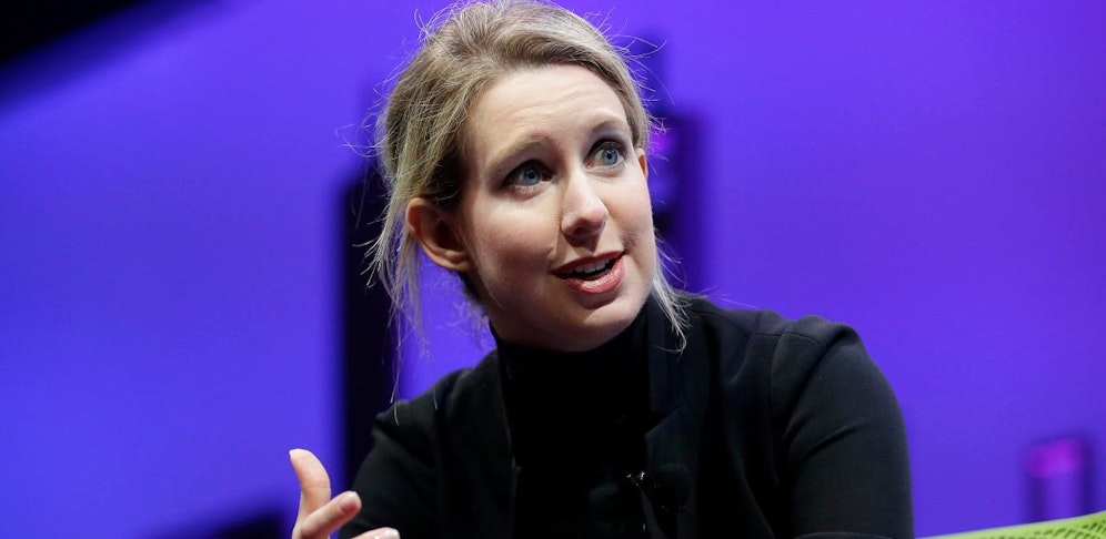 Die Gründerin und Chefin von Theranos, Elizabeth Holmes, betrog Investoren um 700 Millionen US-Dollar.