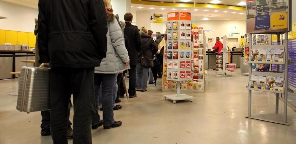 Das Weihnachtsgeschäft beschert der Post einen Rekord.