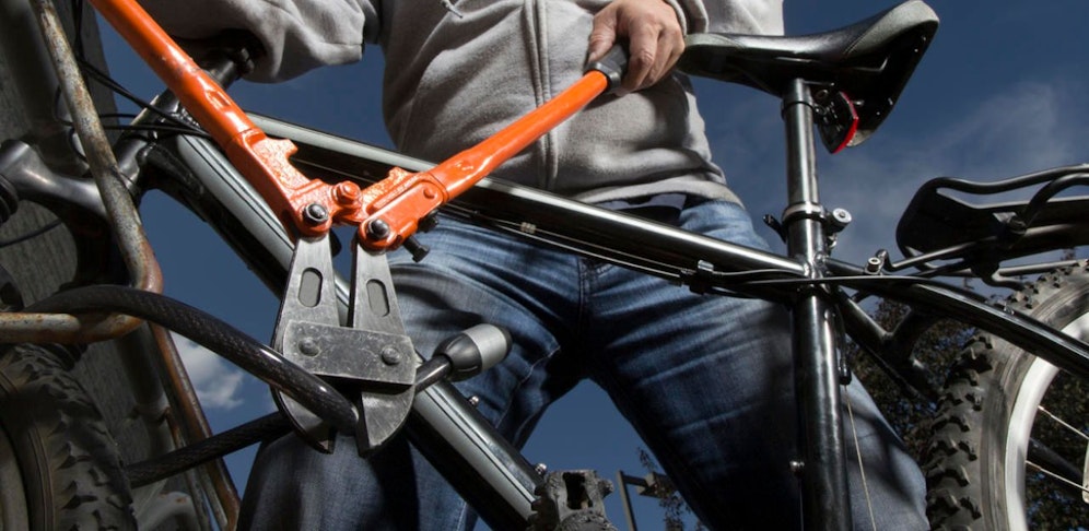 Fahrraddiebe gestellt. 