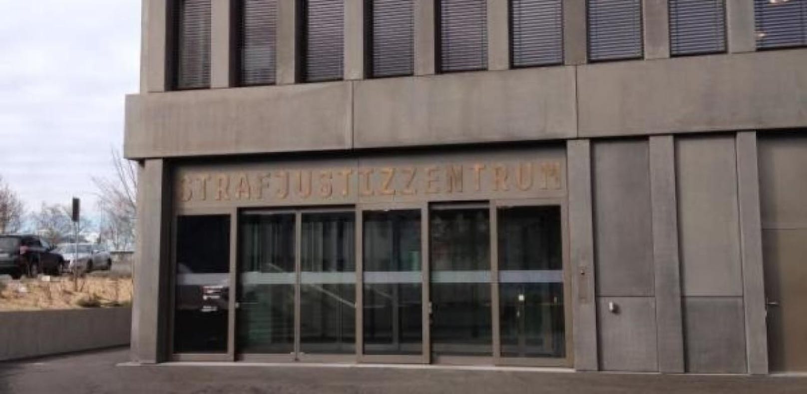 Der 30-Jährige stand am Freitag vor dem Strafgericht in Muttenz (Schweiz). 