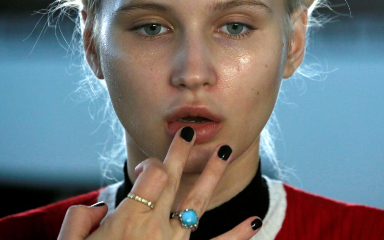 So testen Sie Make-up vor dem Kauf richtig – Life | heute.at