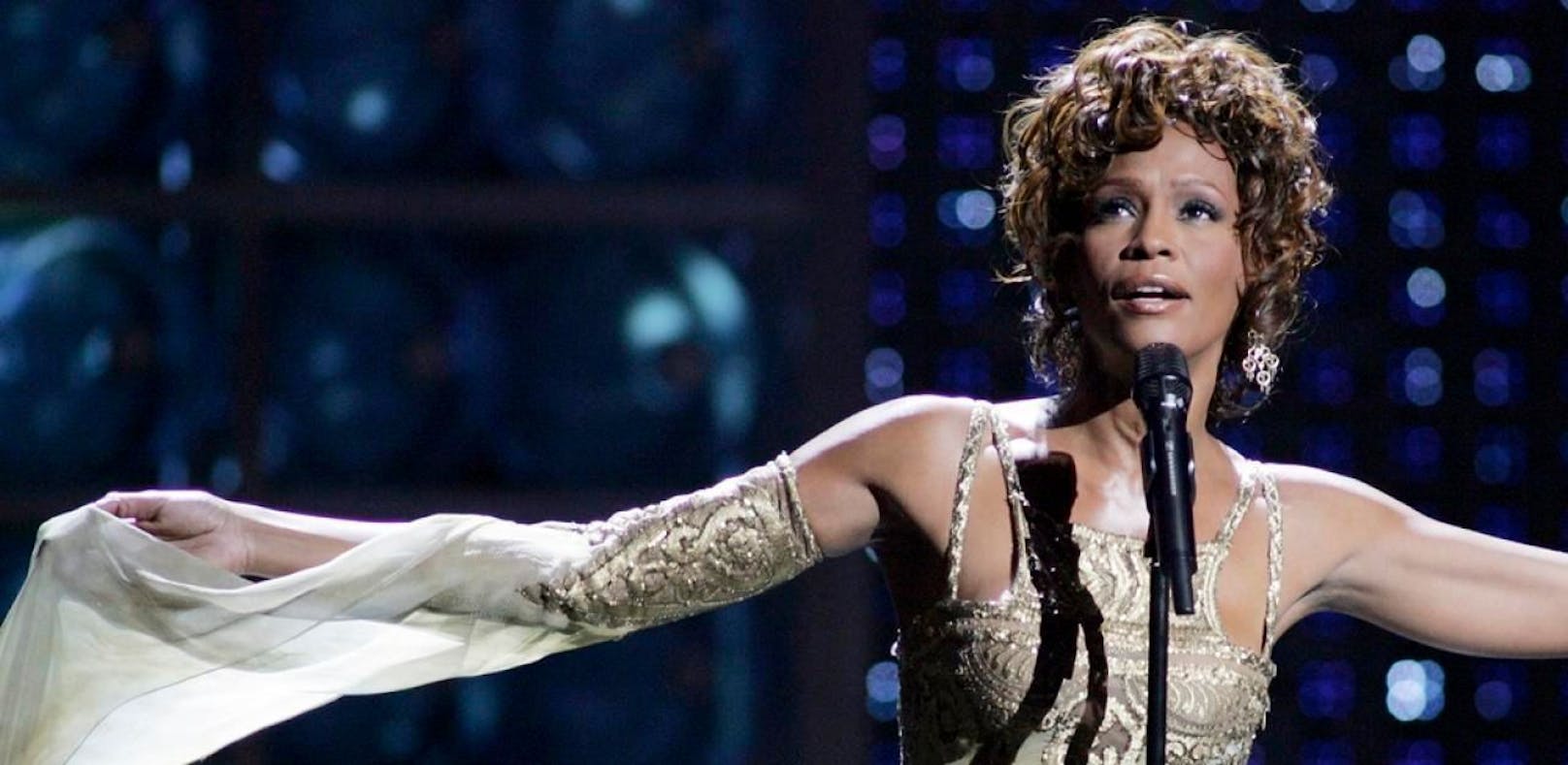 Whitney Houston stürmt mit 80er-Cover die Charts