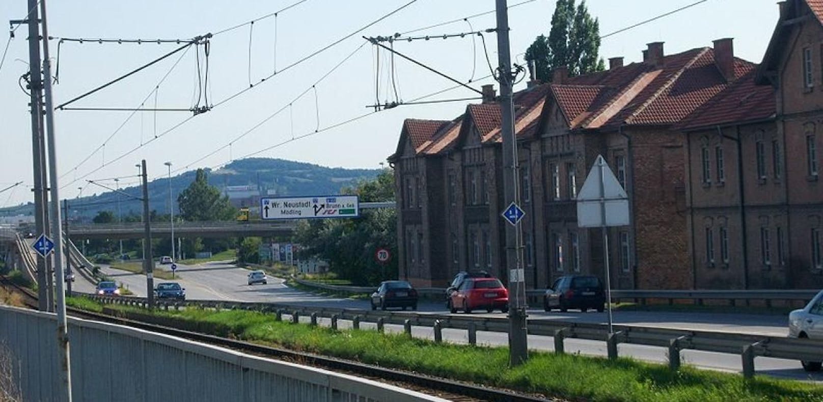 Die Triester Straße bei Vösendorf.