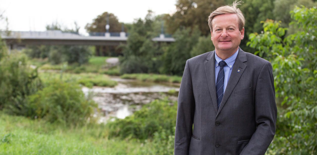 Waldhäusl: "Strache steht vor Scherbenhaufen" - Niederösterreich | heute.at