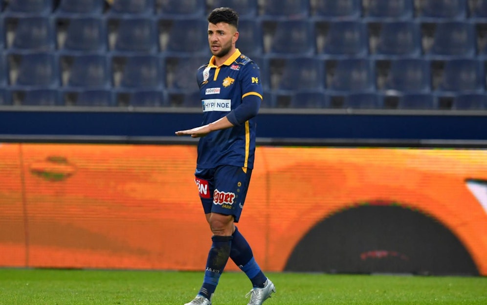 Ümit Korkmaz im Dress des SKN St. Pölten