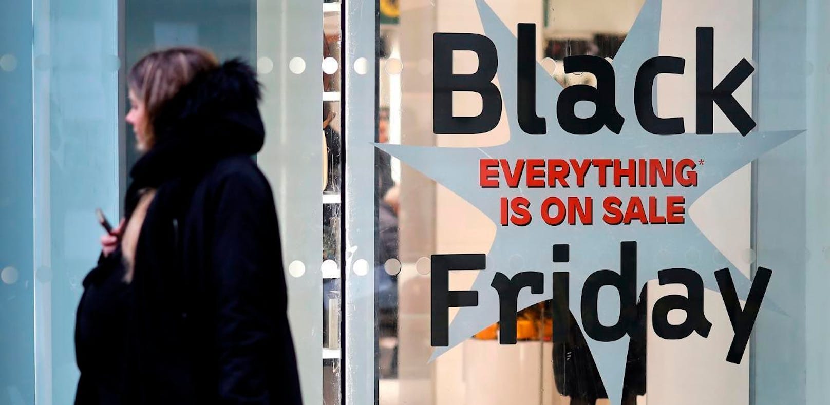 So feiern die Shopping-Center in Österreich Black Friday.