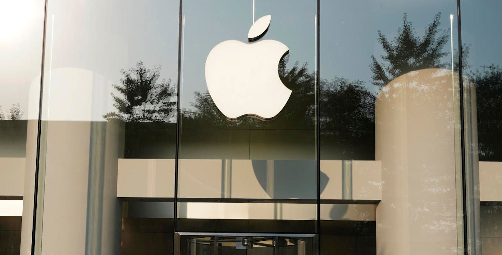 Apple plant iPhone ohne jeden Anschluss
