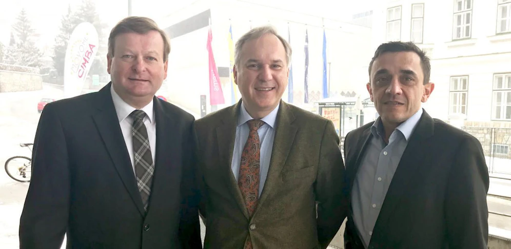 Landesrat in spe Gottfried Waldhäusl, Landespartei-Obmann Walter Rosenkranz und der designierte Klubchef Martin Huber in Krems.