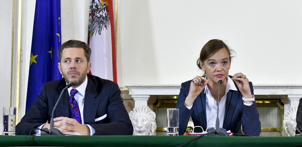 Bildungsministerin Hammerschmid (SP) und Wissenschaftsminister Mahrer (VP)