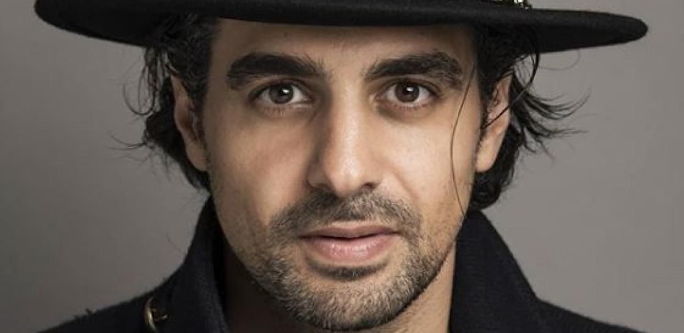 Walid Azak (36) covert Songs im Corona-Modus.