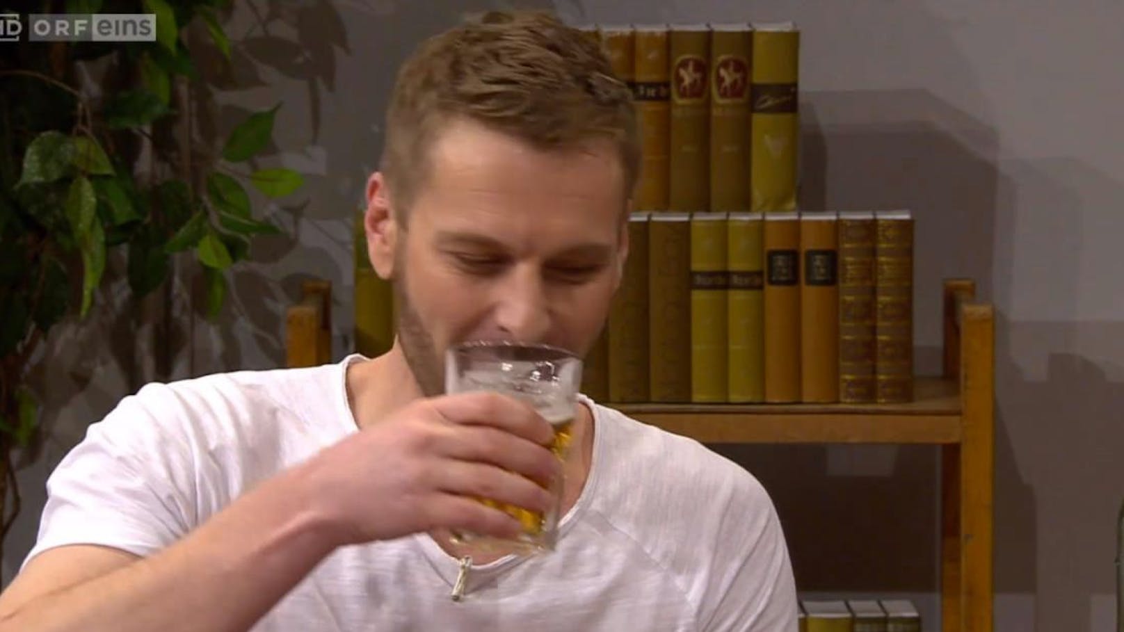 Dieser ORF-Star legte  Alkohol-Beichte im TV ab