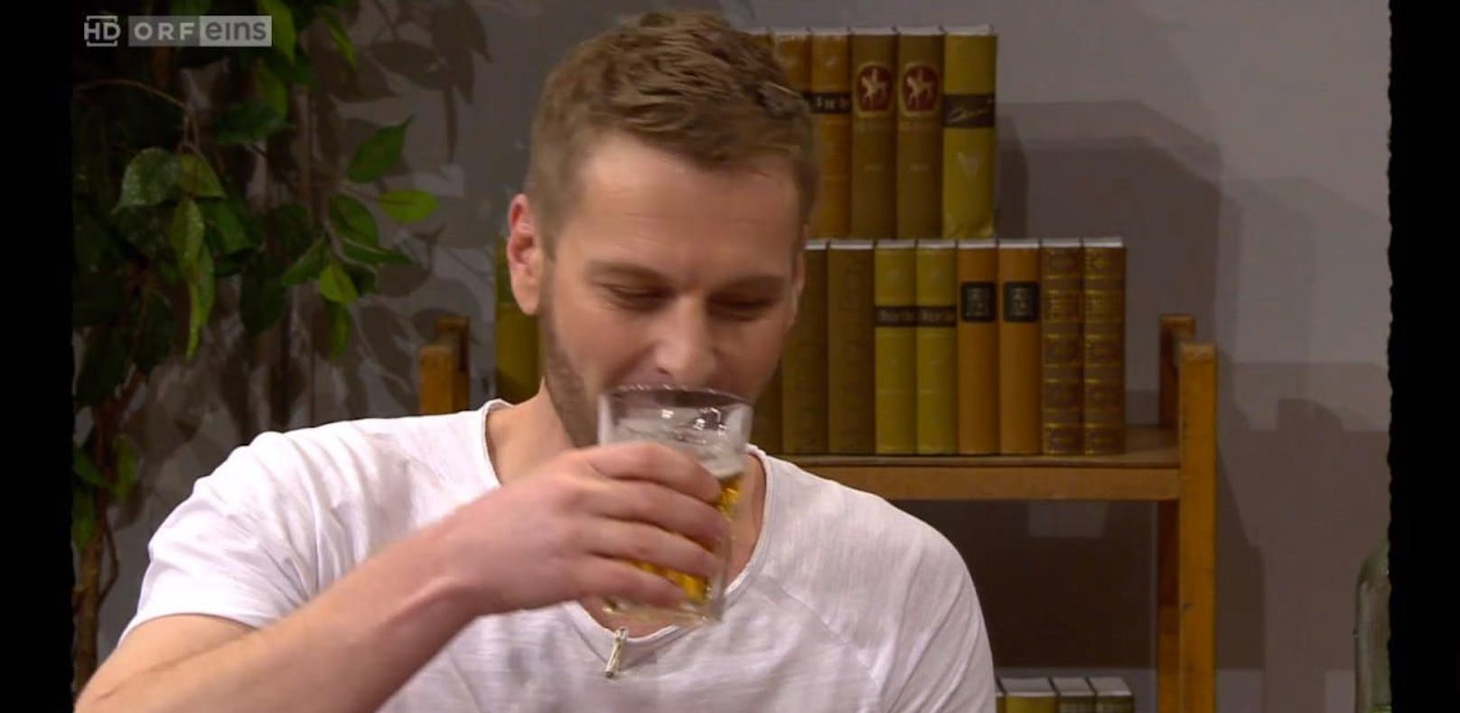 Dieser ORF-Star legte  Alkohol-Beichte im TV ab