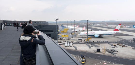 (Symbolbild) Alles steht: Das Flugkontrollsystem Eurocontrol ist ausgefallen.