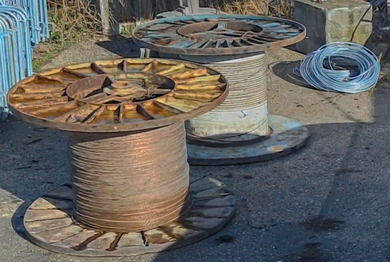 Heute.at - Kupferdieb tauscht 1.500-Meter-Kabel gegen Fenster