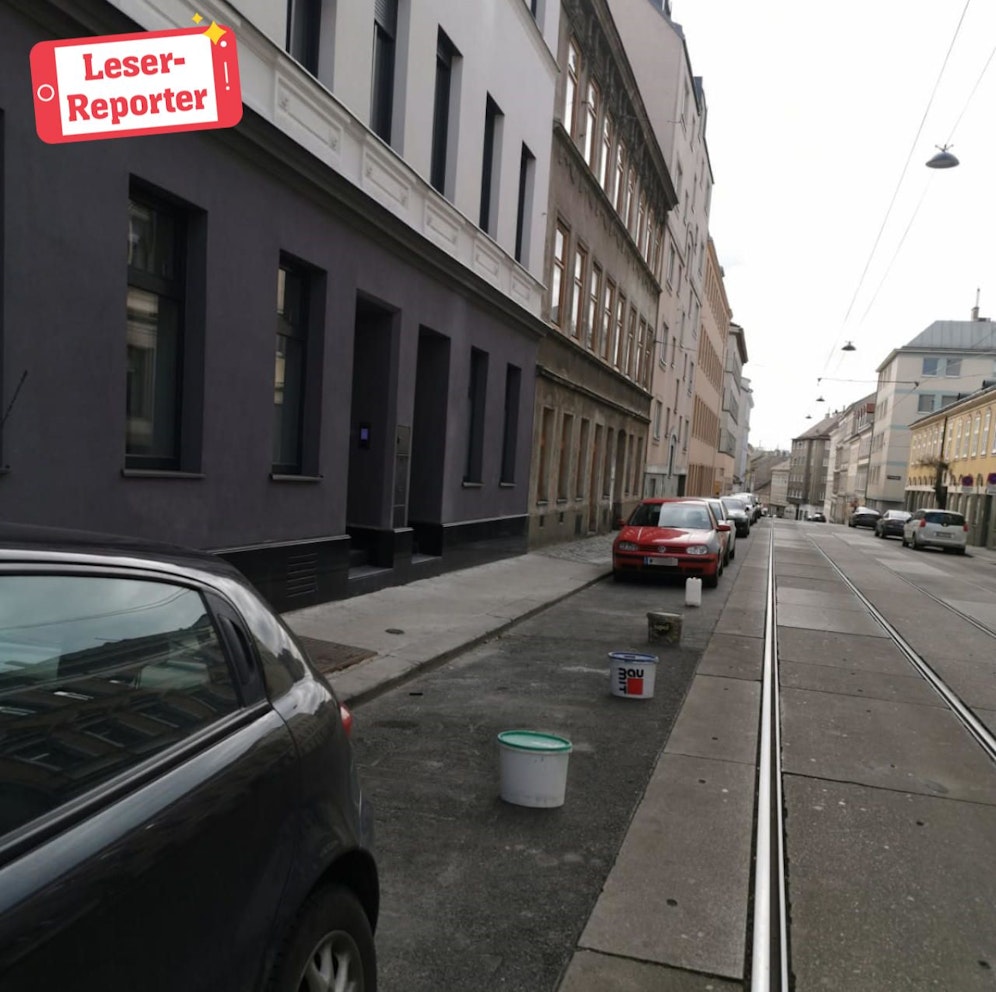 In der Hormayergasse wollte sich wohl jemand Parkplätze reservieren. 