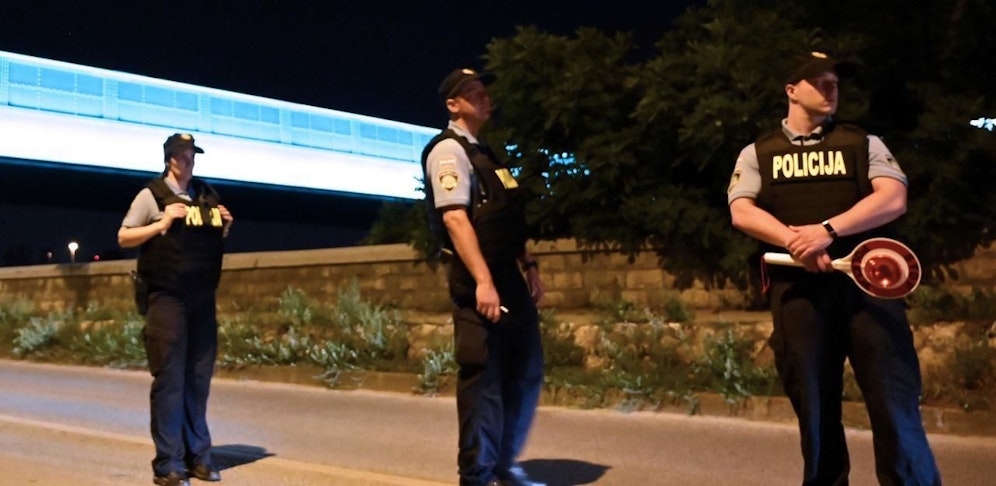 Der Mann hätte eigentlich nicht fahren dürfen. (Symbolfoto)