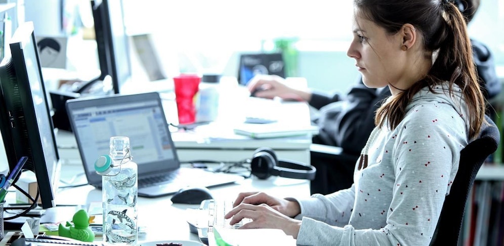 Je schlechter das Wetter, desto mehr Österreicher suchen nach einem neuem Job. Das stellte das Job-Portal karriere.at fest.