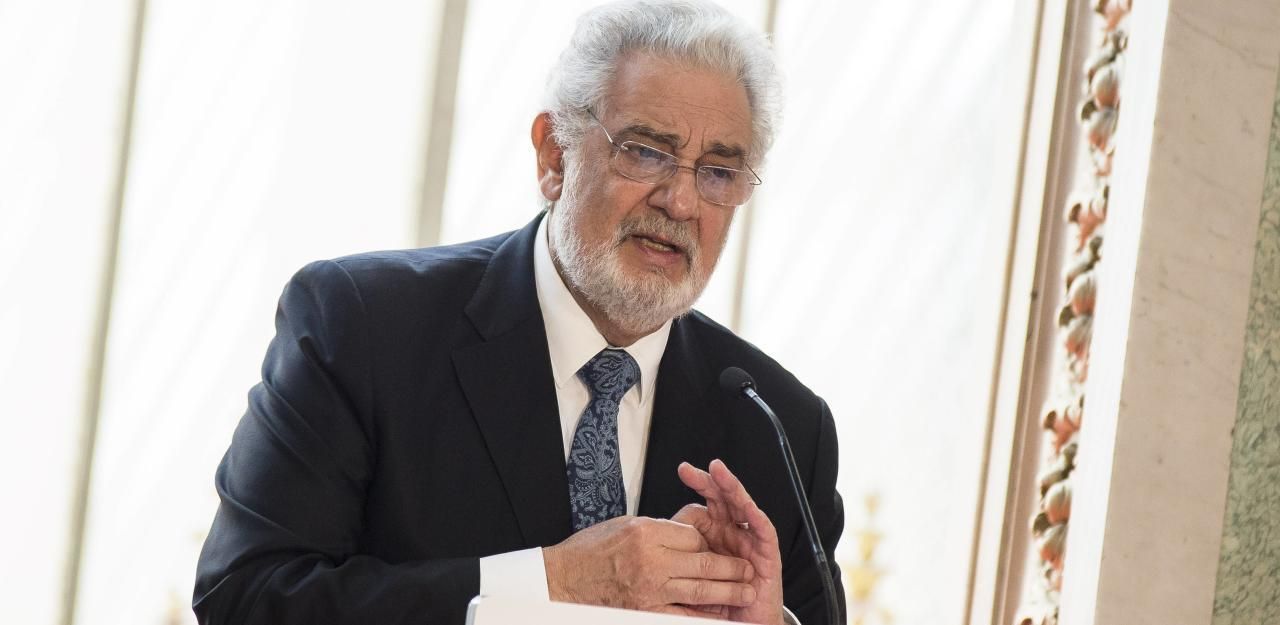 Heute.at - Placido Domingo wegen Coronavirus im Spital