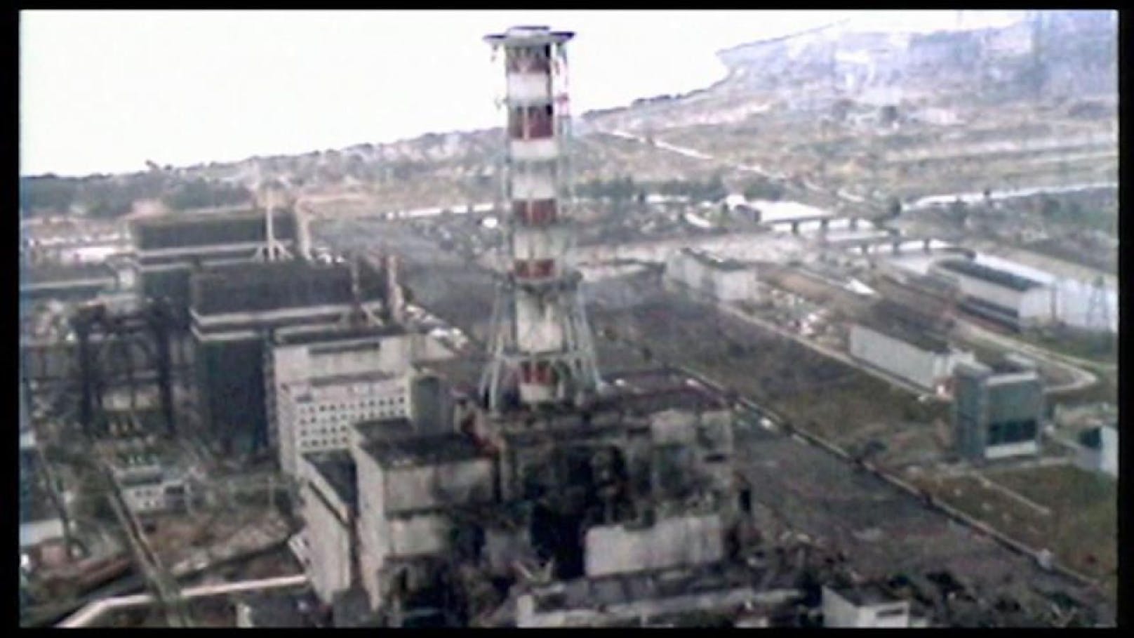 Die Nuklearkatastrophe ereignete sich am 26. April 1986 in Reaktor 4 des Kernkraftwerks Tschernobyl nahe der ukrainischen Stadt Prypjat.