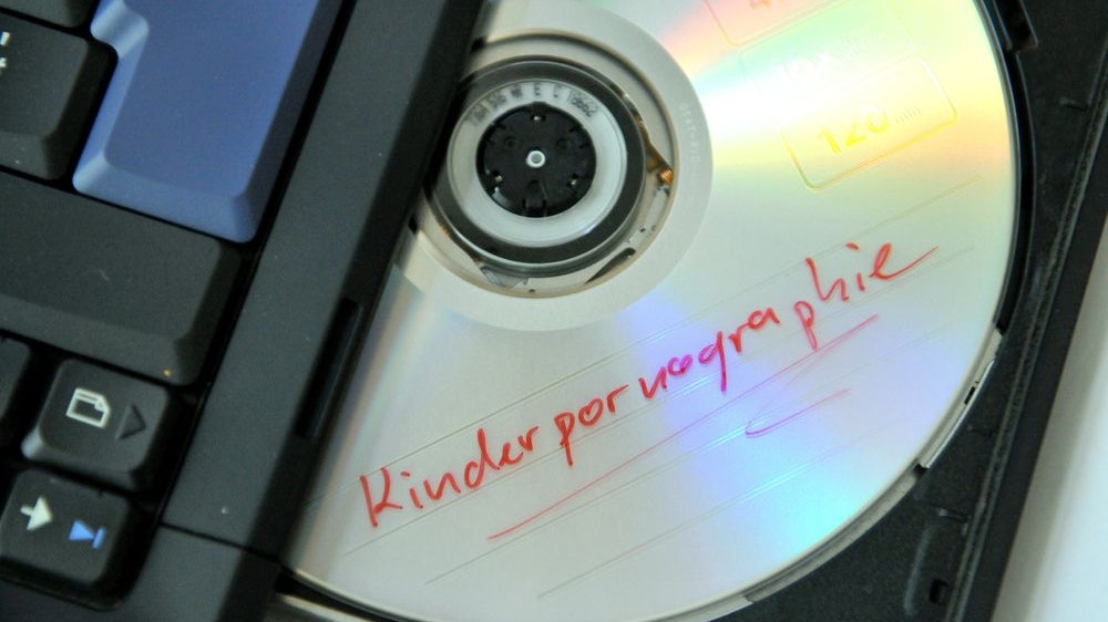 Kinderpornografie: Schüler (14) verurteilt - Kärnten | heute.at