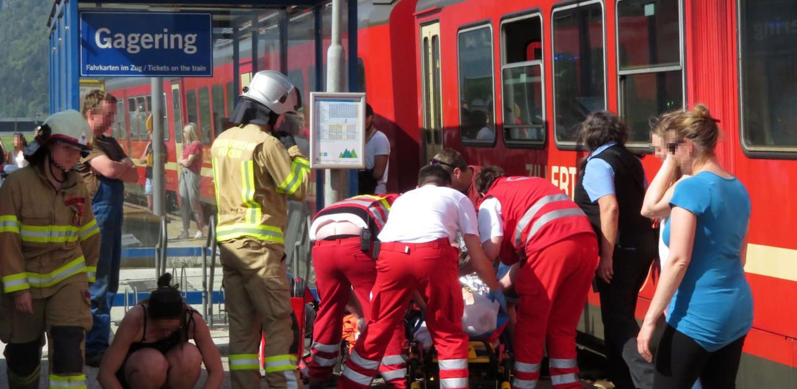 Betrunkener wird von Zillertalbahn mitgeschleift