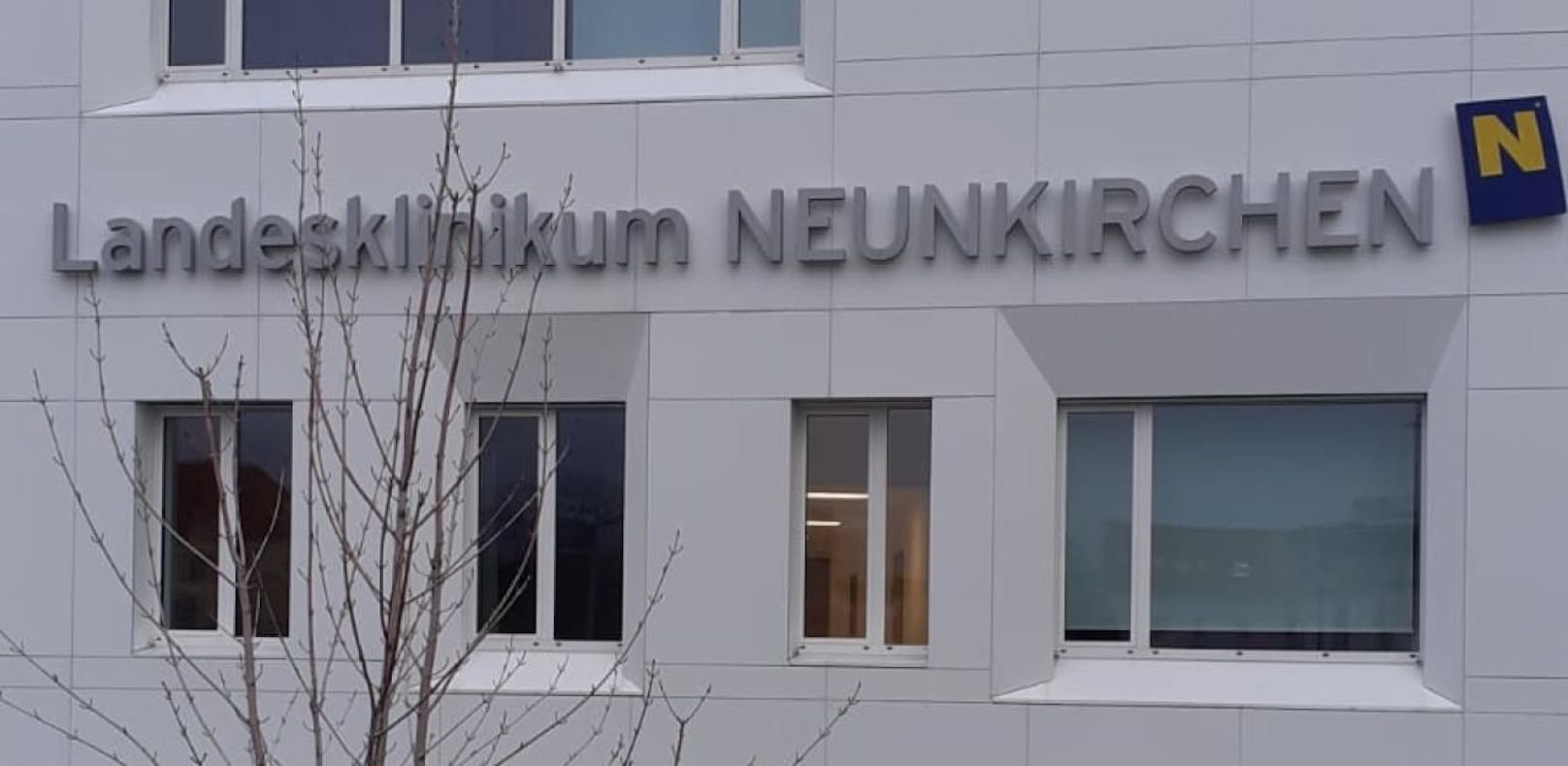 Coronavirus: Mann starb im Spital Neunkirchen.