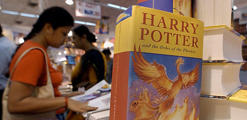 Nicht einmal 10 Euro gab sie für die Bücher aus. Diese sind aber über 200.000 Euro wert!