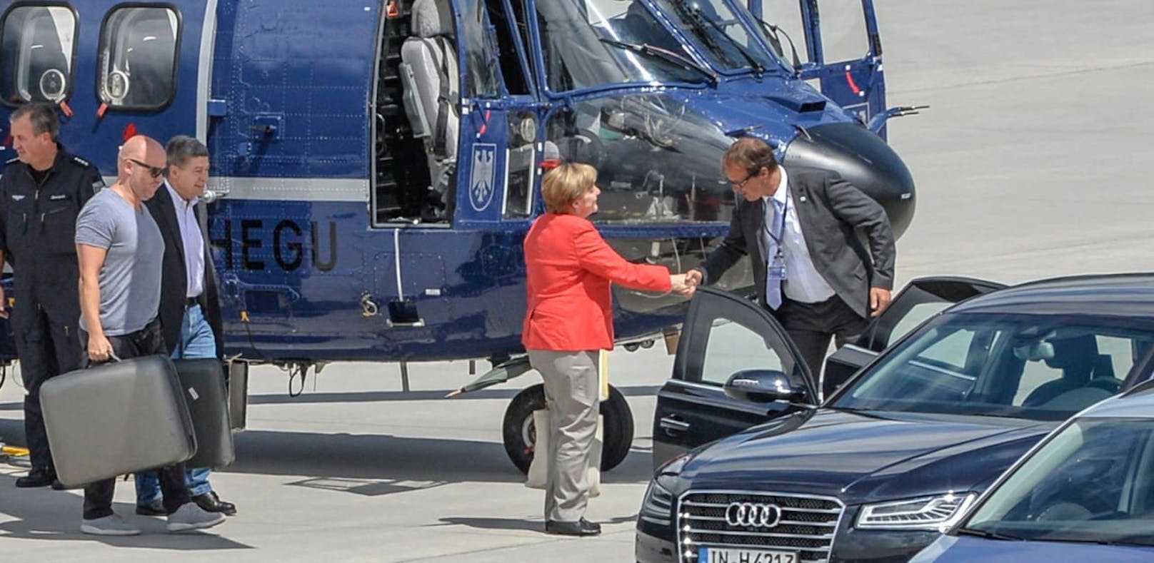"Airforce Merkel": Angela am Innsbrucker Flughafen