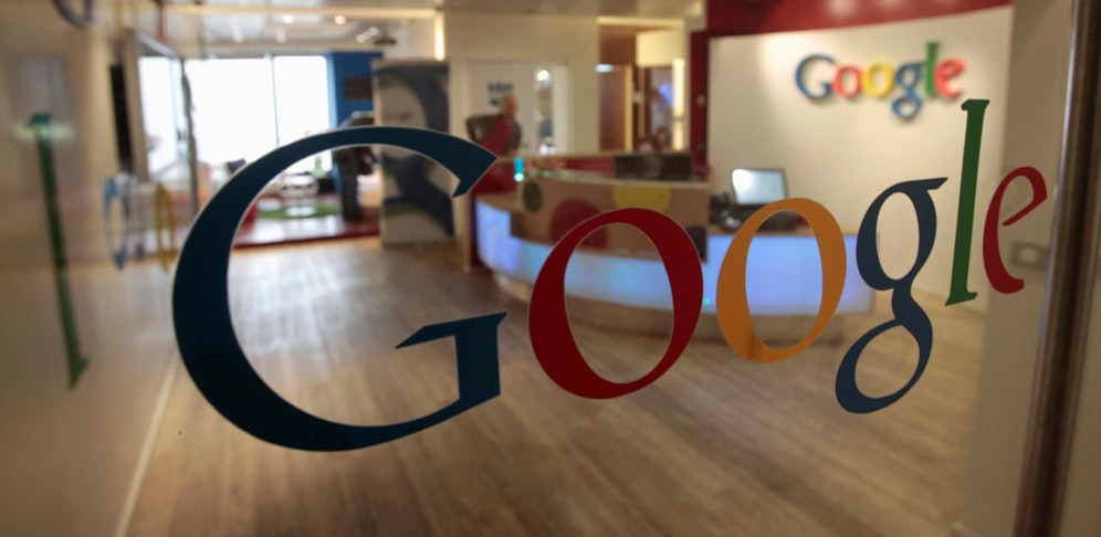 Die EU-Kommission verurteilte den Internetriesen Google zu einer Rekordstrafe.