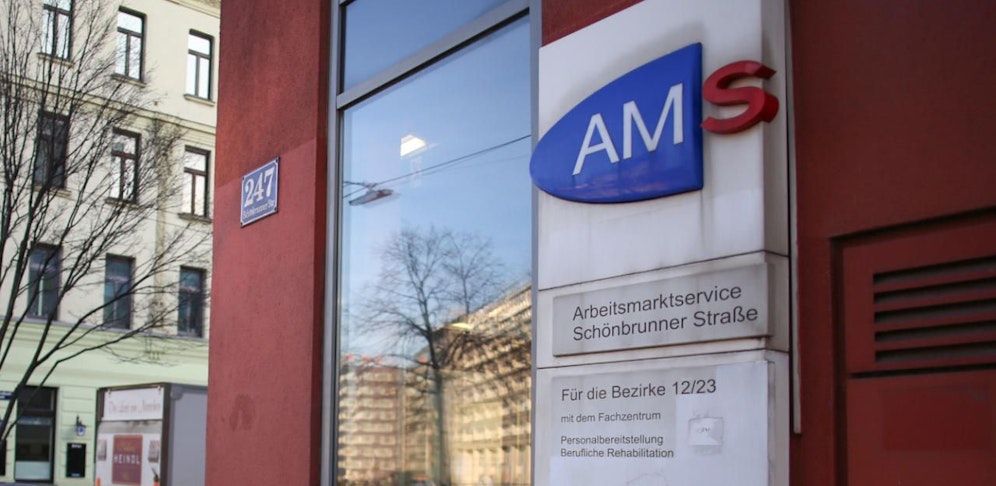 Nicht alle kommen im neuen Regierungsprogramm ungeschoren davon.