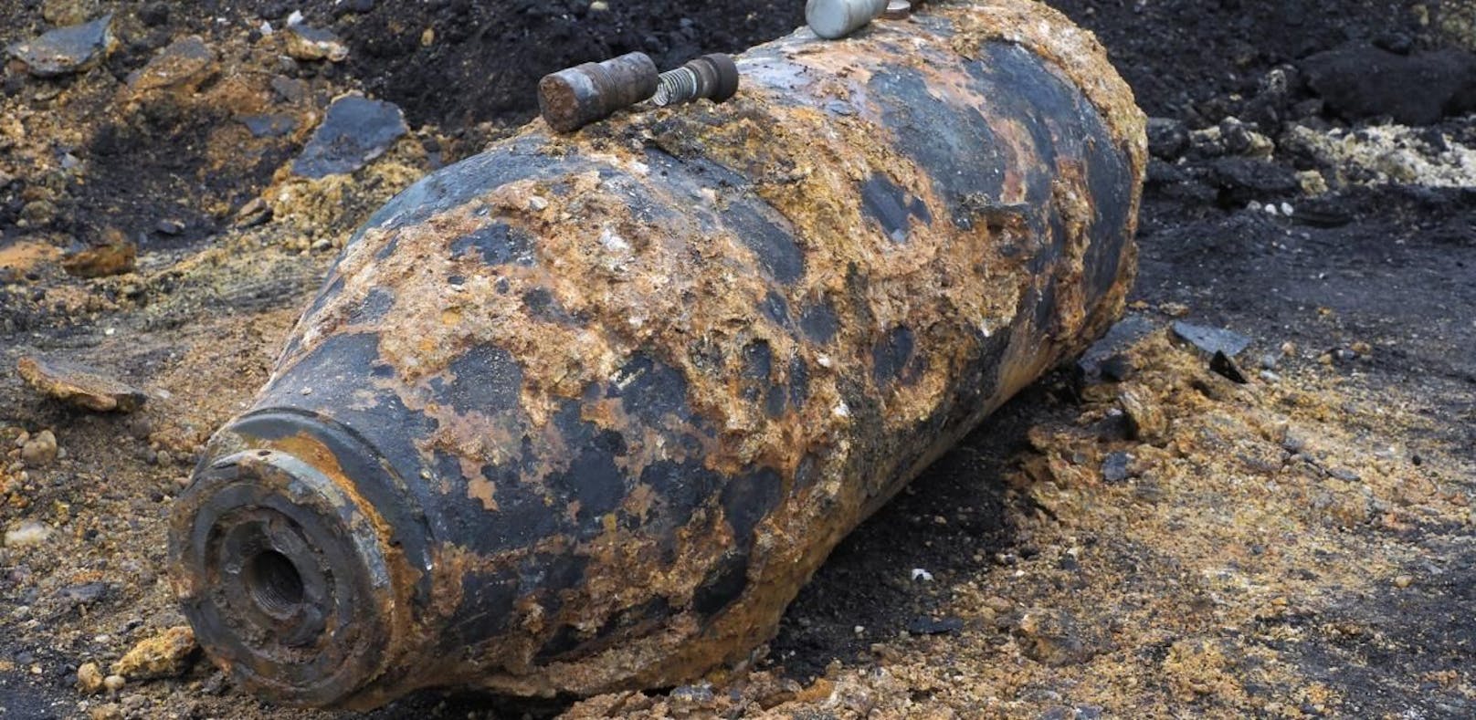 Mitte Jänner wurde bei Begradigungsarbeiten am Kraftwerkstandort Dürnrohr eine noch scharfe Fliegerbombe gefunden.