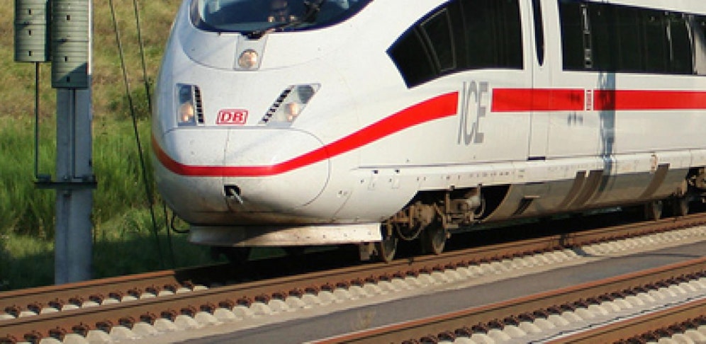 Geldfund im ICE - Symbolfoto