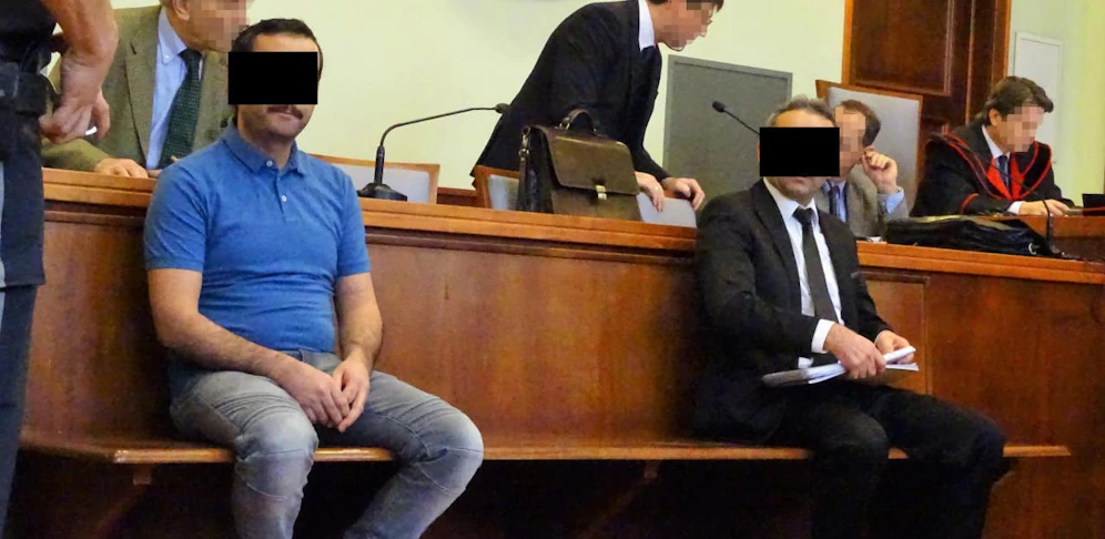 Die beiden Brüder vor Gericht.