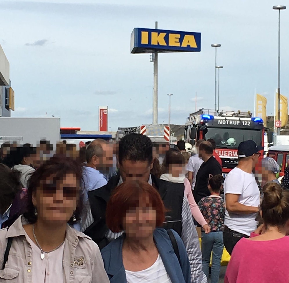 Am Samstagnachmittag sorgte ein Fehlalarm in einer Wiener Möbelhaus-Filiale für Aufregung.