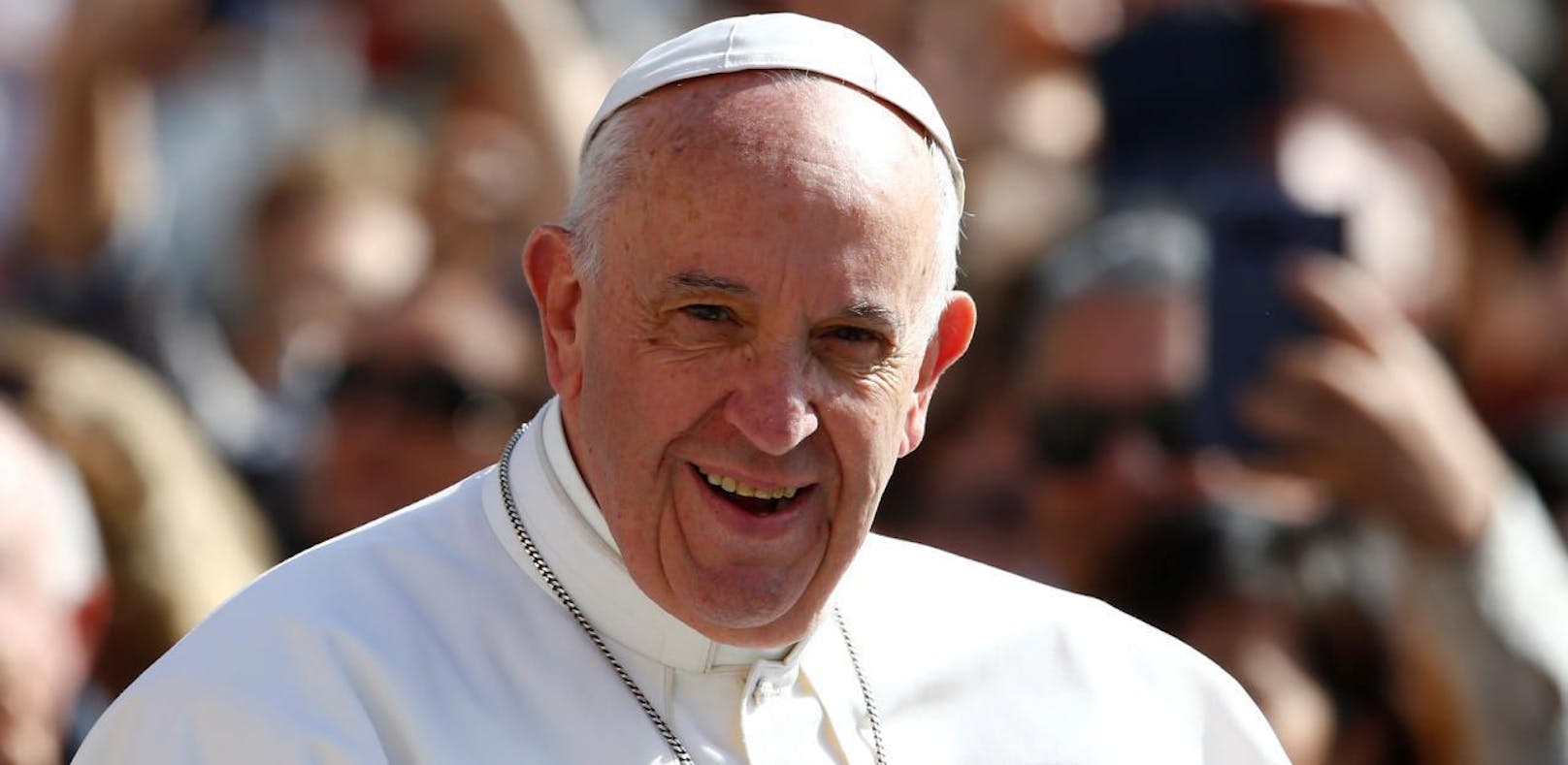 Papst Franziskus am 3. Mai 2017 am Petersplatz 
