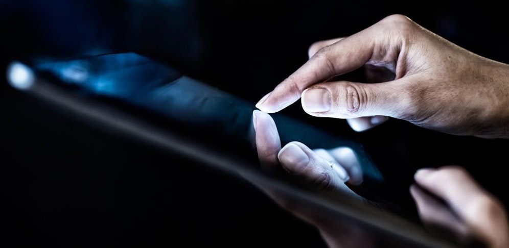 Nur jeder fünfte Jugendliche setzt auf ein Tablet, dafür aber fast jeder zweite Senior.