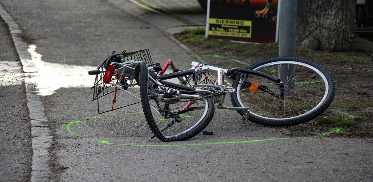 Heute.at - Radler flog nach tödlichem Unfall 14 Meter durch Luft